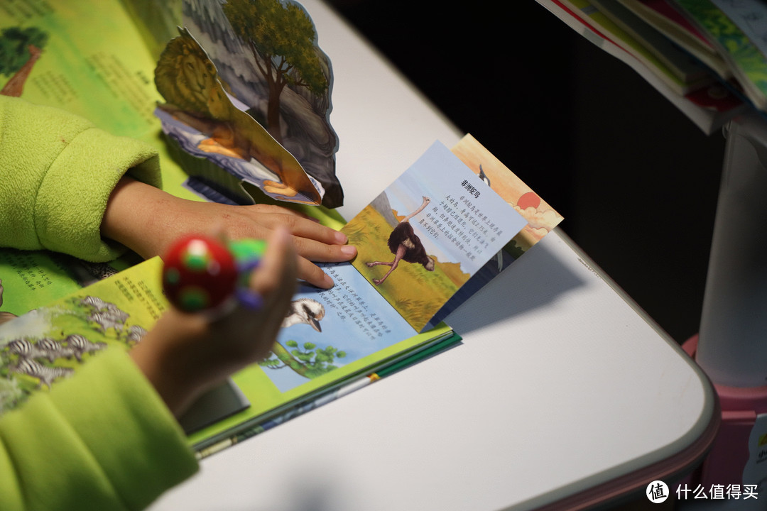 孩子的有声立体动物园：小彼恩毛毛虫中文点读版长隆动物学院科普立体书