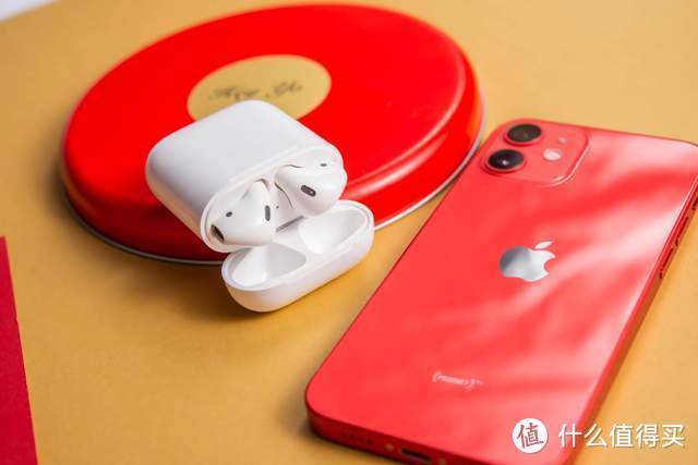 用过AirPods Max后，我深思了一个问题