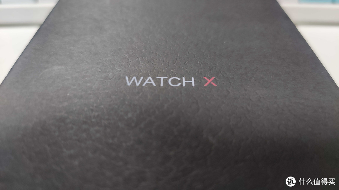 缺陷很多，但只要价格到位还是有人买-Watch X智能手表