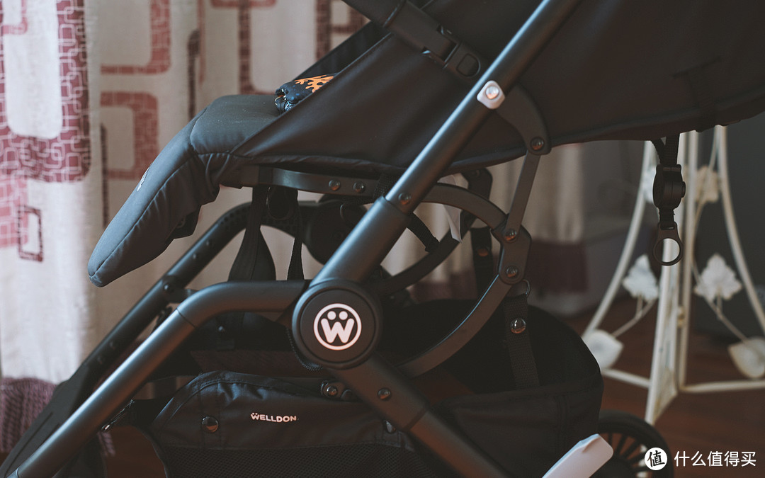 惠尔顿伞车体验：集合稳固、轻巧一身的婴儿推车！