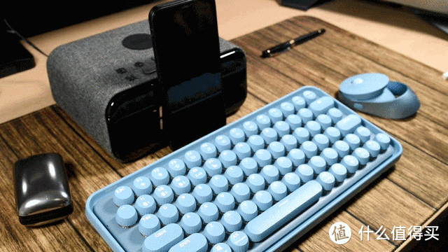 萌翻了的蓝精灵-雷柏ralemo Pre 5 机械键盘