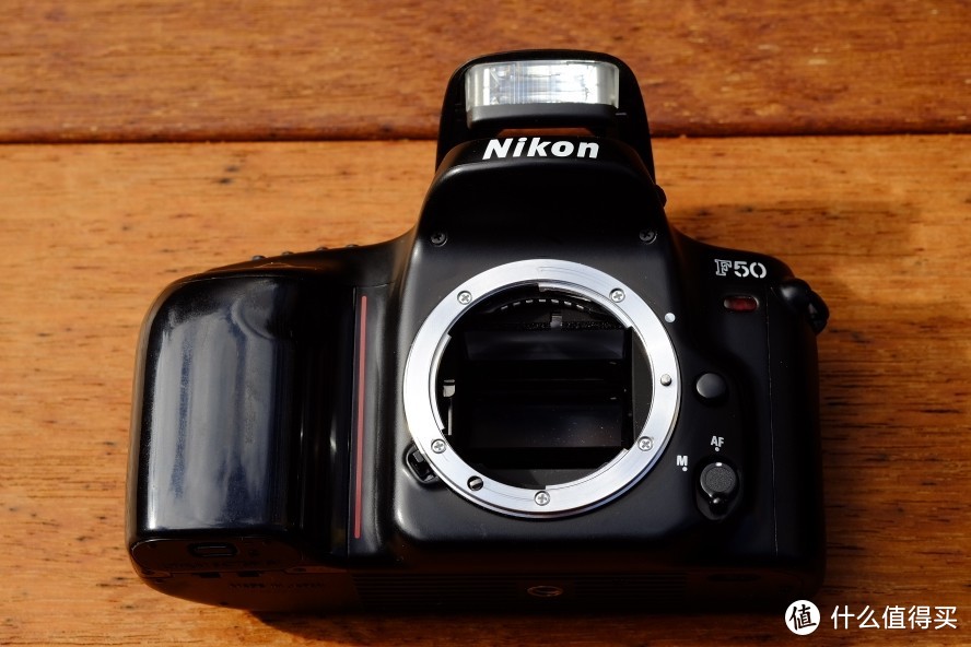 高不成低不就：Nikon F50