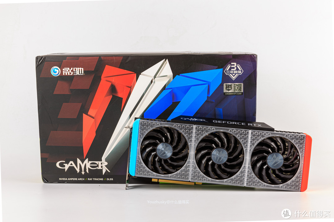 影驰RTX3070GAMER OC是8+8供电TGP240W的显卡，官方建议650W以上，所以这里配置了750W金牌电源