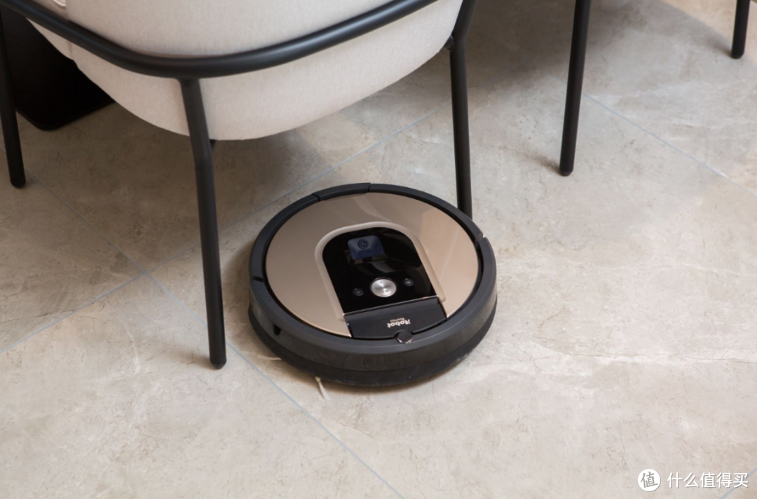 iRobot扫地机器人测评：高效除尘的居家新宠