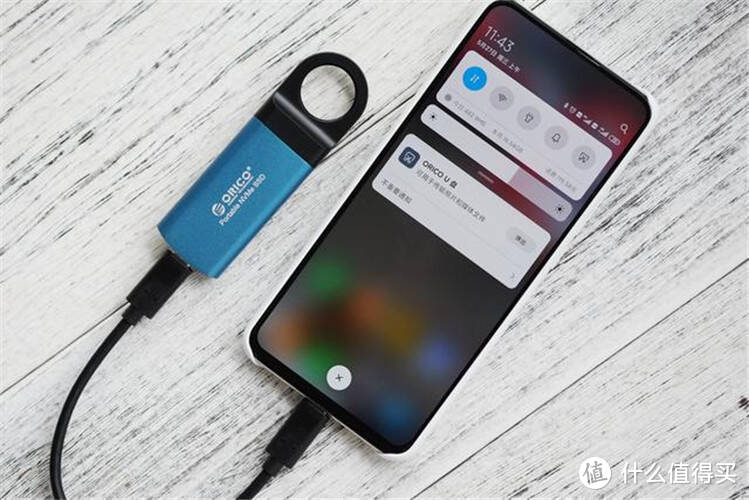 ORICO移动固态硬盘评测，大文件也能秒传输