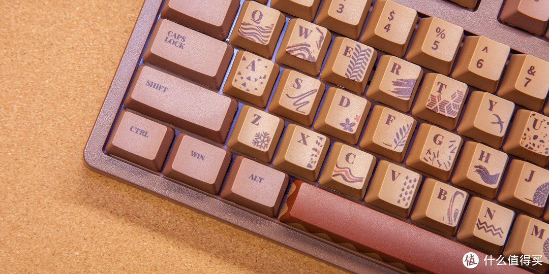 情人节来自媳妇数码大礼包的投喂之一：黑爵巧克力键盘