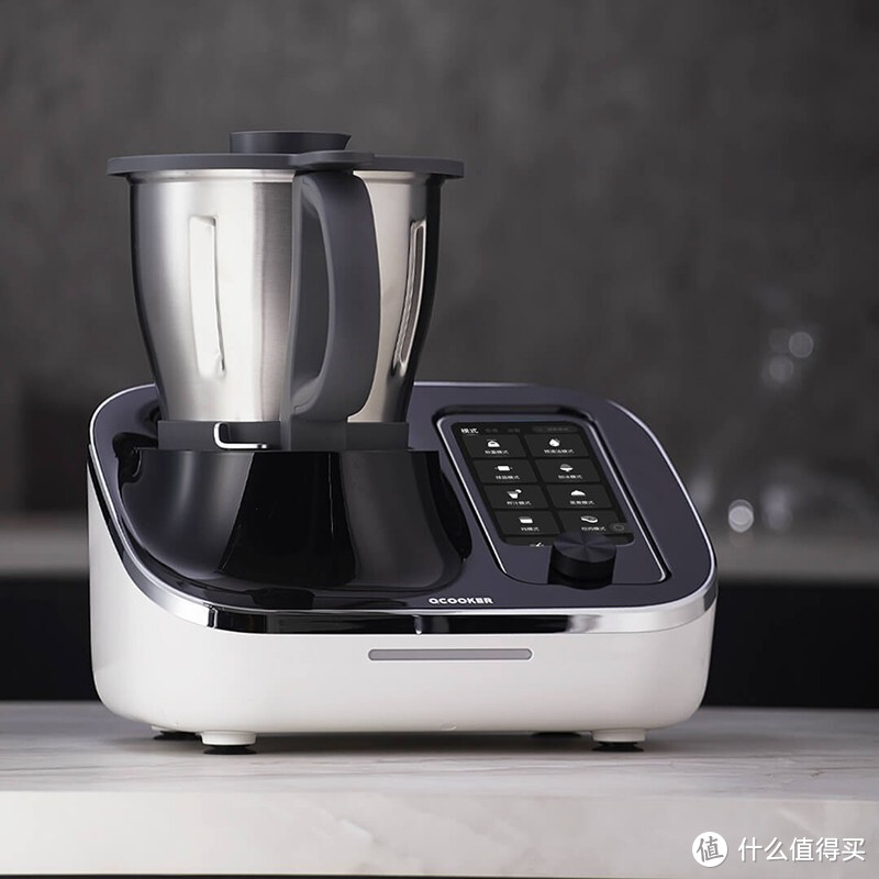 新品发售 :  圈厨智能炒菜机器人  