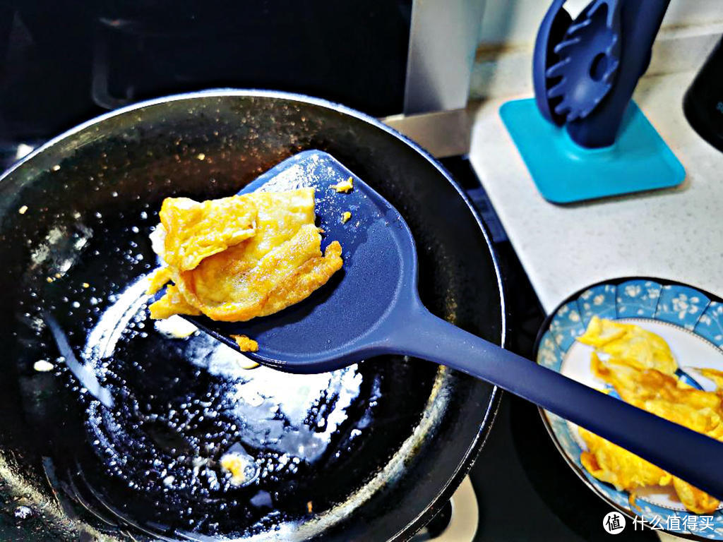 只为美食：知吾煮硅胶锅铲汤勺&不锈钢双面砧板体验