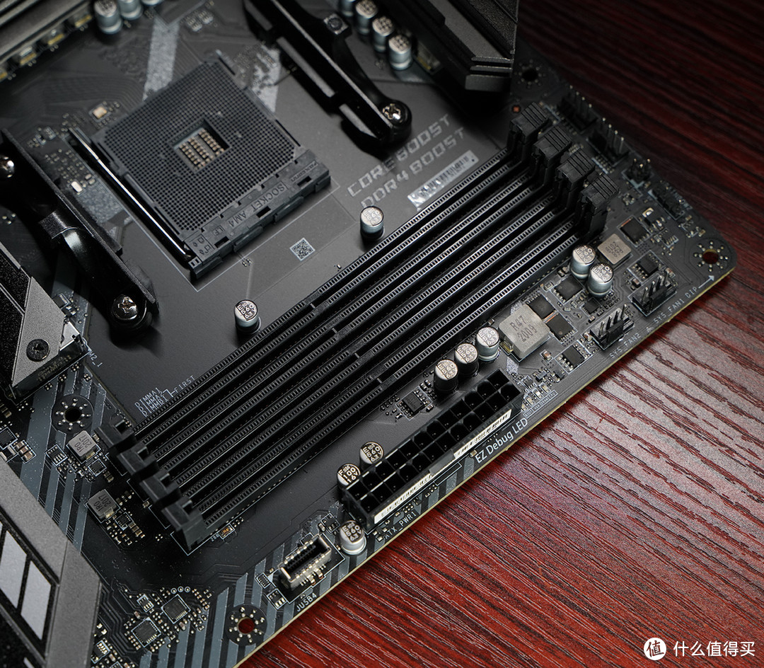 PCIe4.0固态哪家强？ WD_BLACK SN850对战希捷酷玩520 FireCuda 