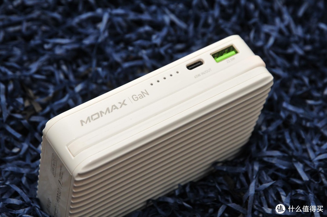 小猴带你买的值篇三十双模在手快充有我摩米士65w双模充电宝qplug体验