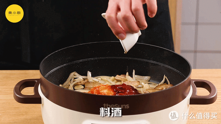 韩式五花肉拌饭，在家也能重温韩剧里的美味