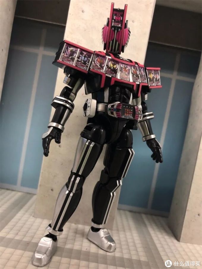 假面骑士帝骑装动赏析完全形态多款贴纸配件包含驾驭卡盒剑