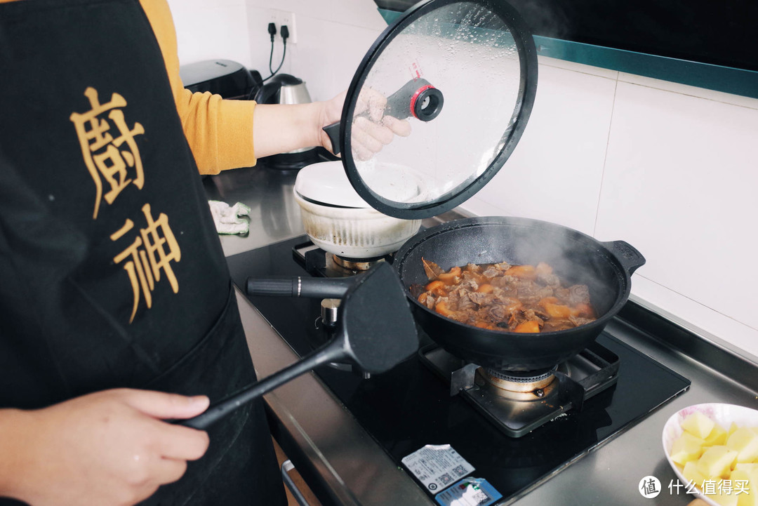 干饭人干饭秘诀-不会出错的牛腱子料理和帝伯朗不粘锅