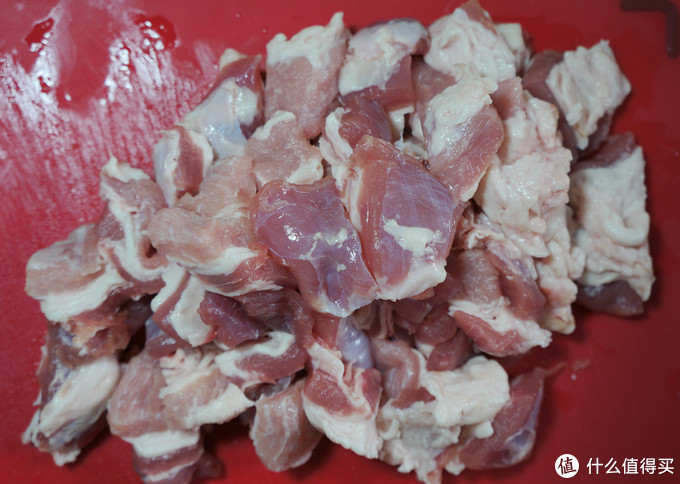 冬日暖心大锅菜，比猪肉炖粉条更好吃的猪肉炖粉条怎么做？