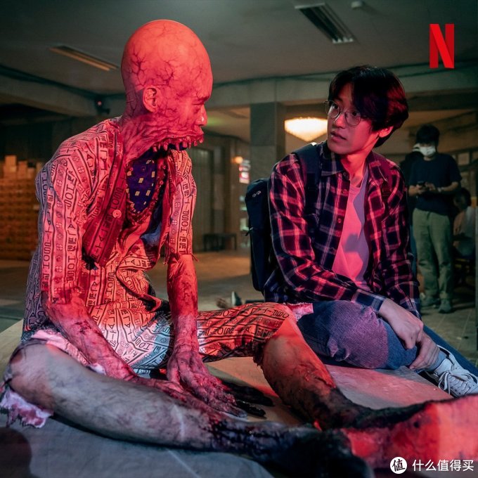 c叔聊电影篇三十三2021年1月推荐一部韩剧怪物横行血浆管够美丽家园就