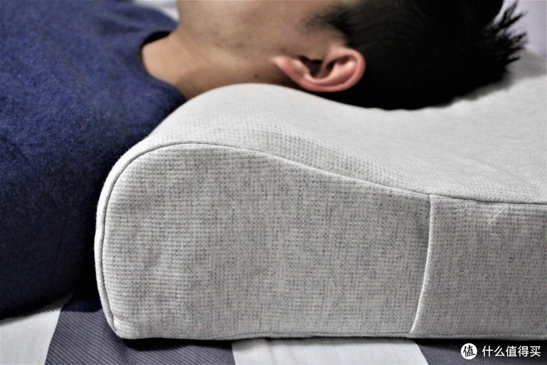 生活“嗨”起来 篇六：枕对才有好睡眠，8H可水洗特拉雷成人乳胶枕