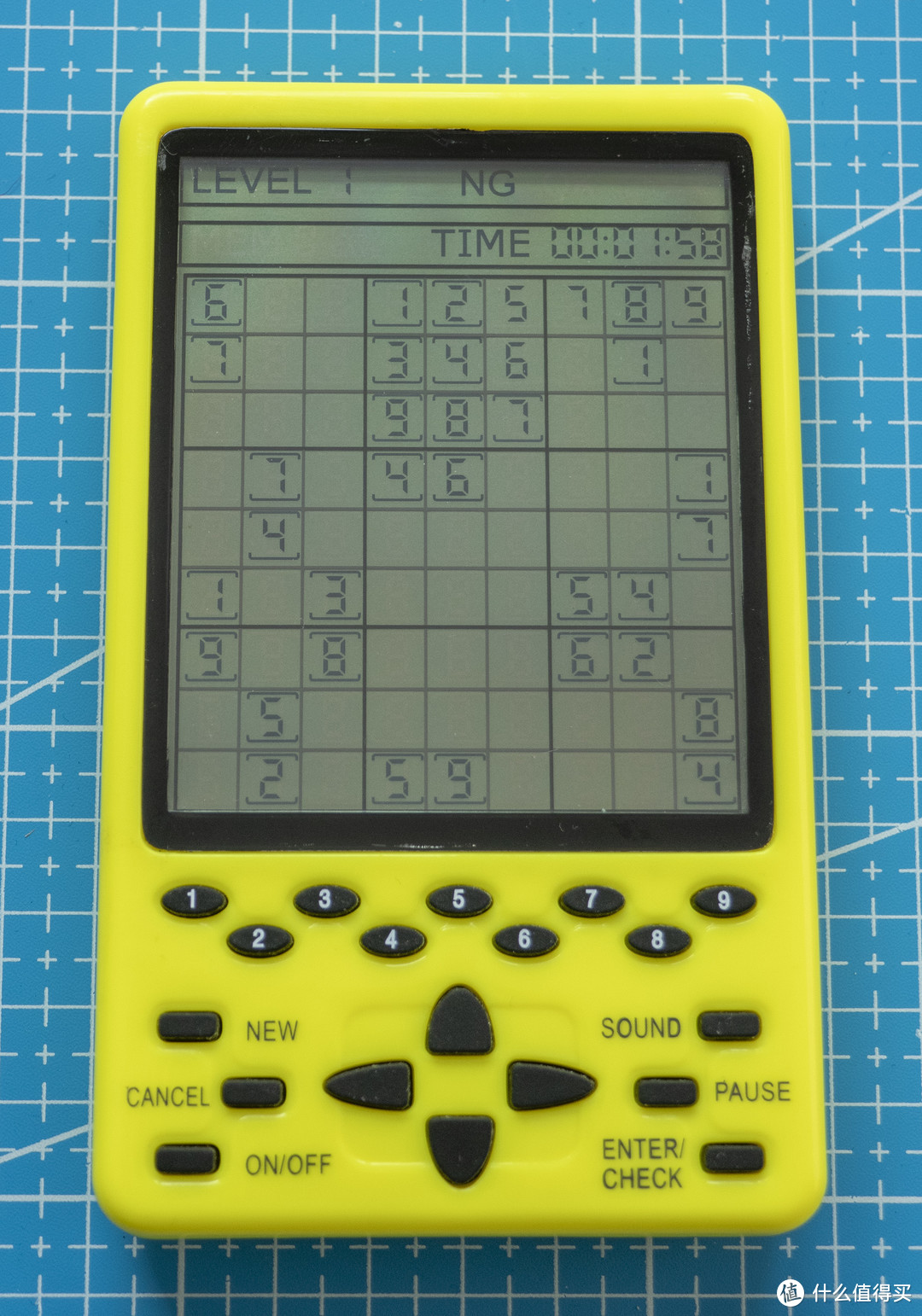 一个非常小众的电子游戏机，“数独”游戏机晒物