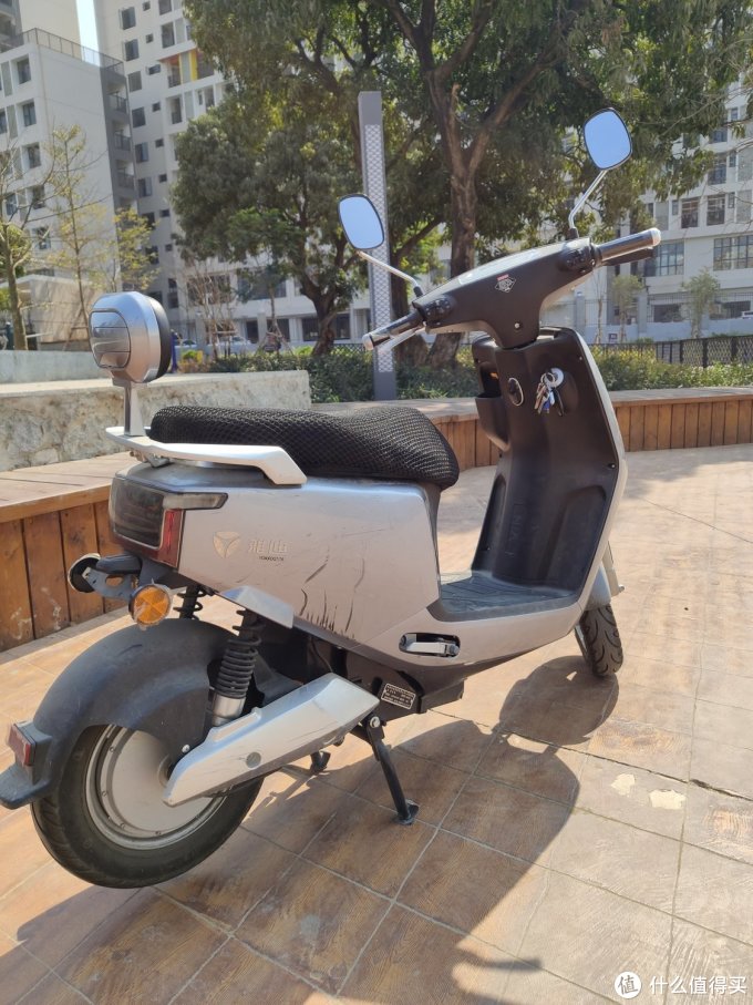 雅迪e1石墨烯快充版使用一年小结