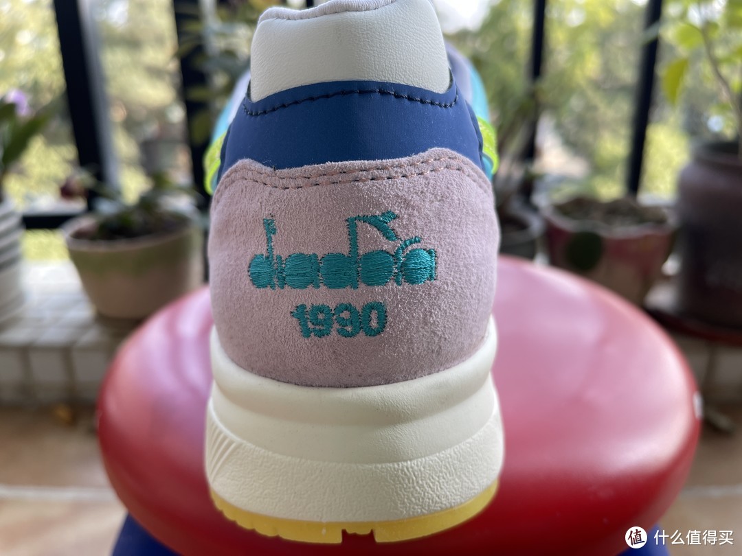 在剁手的路上越走越远11：DIADORA N9000 H LUMINARIE 