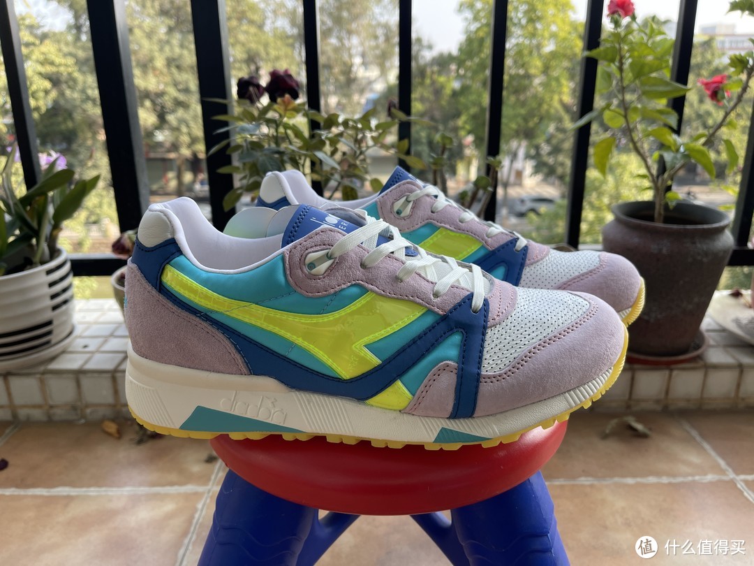 在剁手的路上越走越远11：DIADORA N9000 H LUMINARIE 