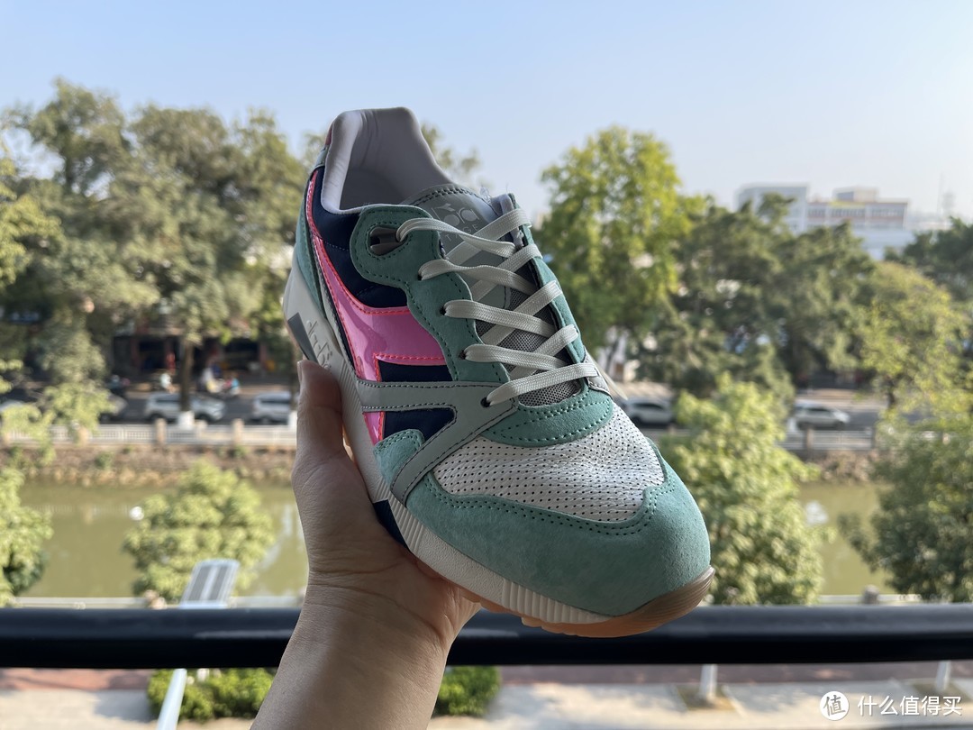 在剁手的路上越走越远11：DIADORA N9000 H LUMINARIE 