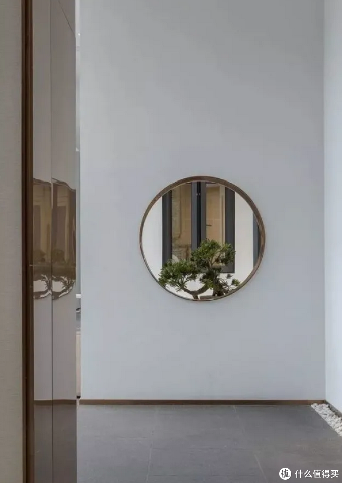 玄关墙这样设计一进门就旺到你