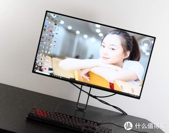 AOC Q27U2显示器评测：为创作者提供的一块好屏