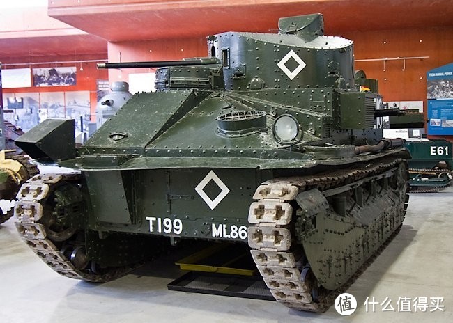 中型坦克二型(Medium Tank Mk.II)，现存于博文顿坦克博物馆