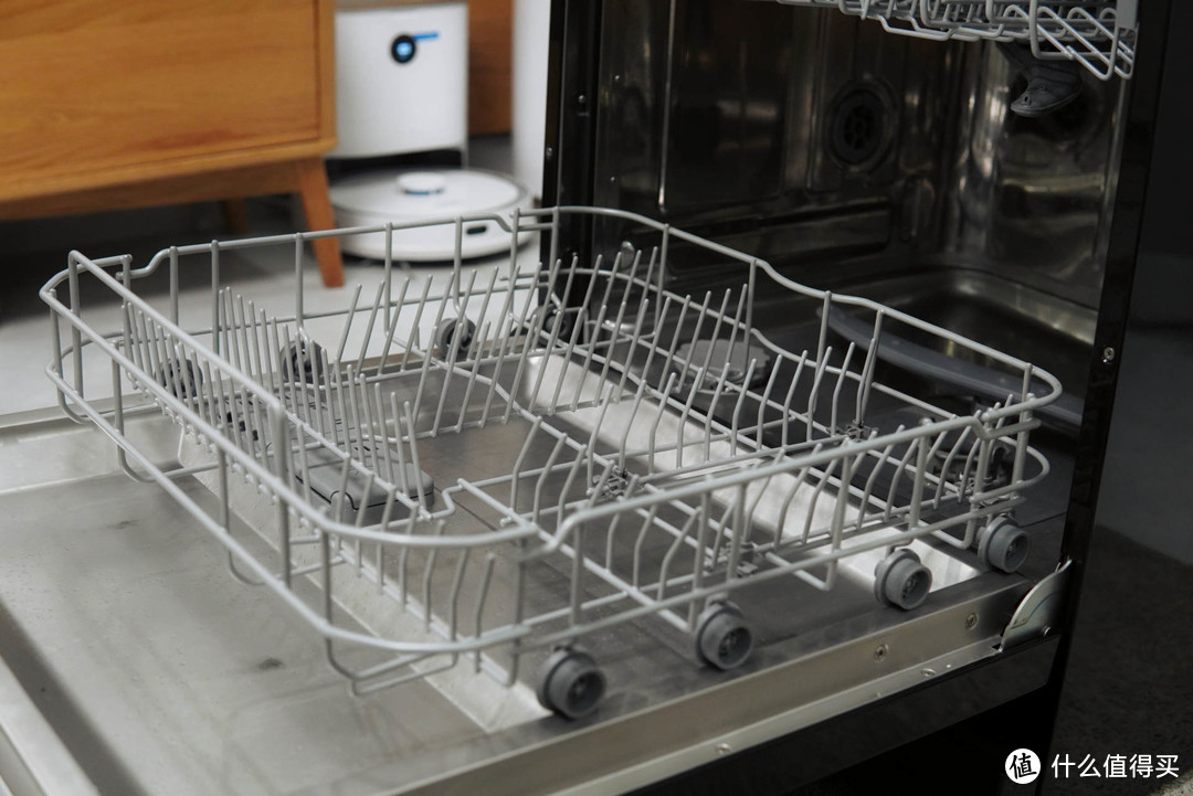洗碗机选购指南，自动开门技术很重要，全方位实测海尔15套洗碗机