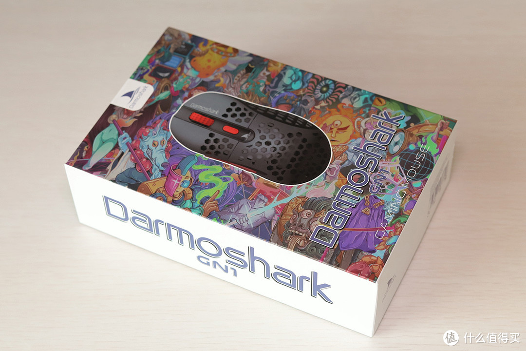 Darmoshark GN1无线游戏鼠标评测 新春外设年货 无线趴握利器