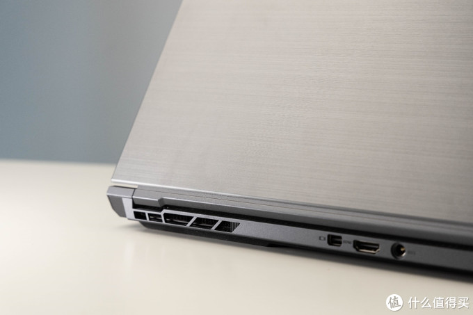 雷神911p1 i7-10870h  rtx3070 深度评测