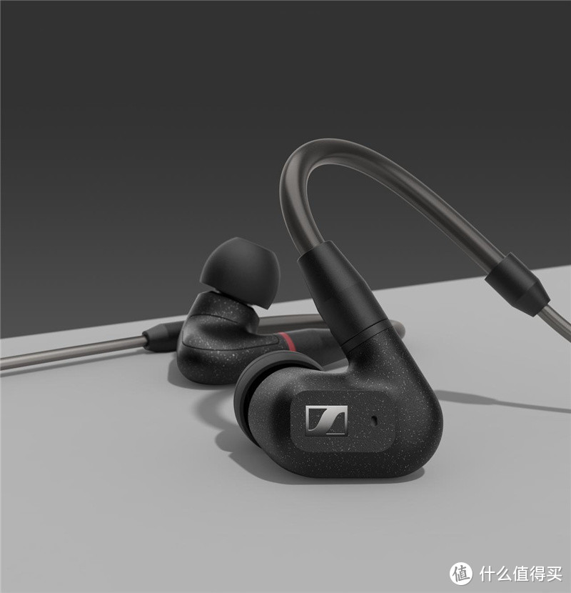 森海塞尔IE 300入耳式耳机：搭载改进版7mm XWB单元，耳机线可更换设计