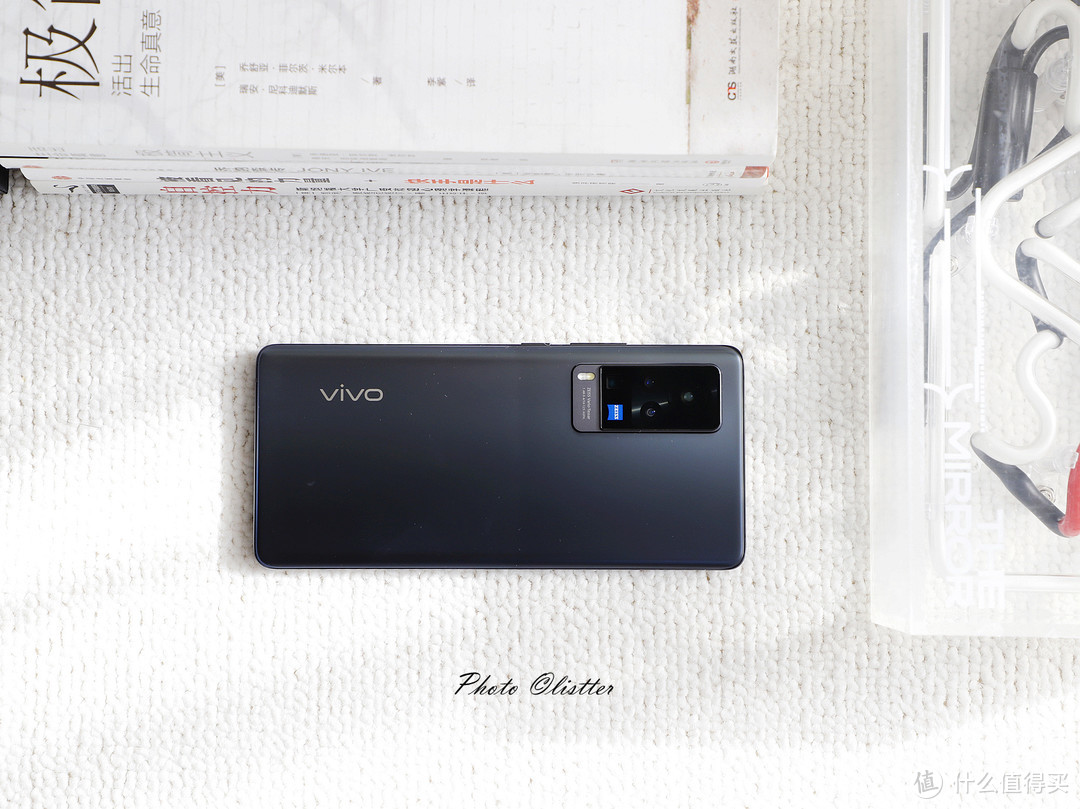 这篇谈设计：vivo X60 Pro仅厚7.59mm拍照旗舰