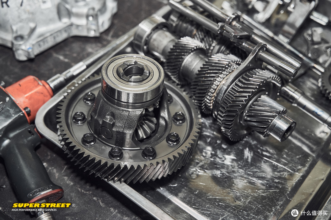 篇八:前驱车跑赛道必备利器,飞度gk5改装border lsd限滑差速器
