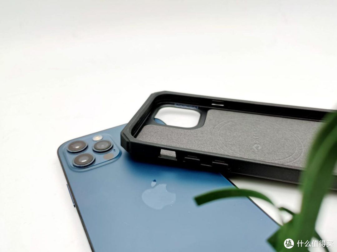 苹果12绝配的磁吸充电手机壳，PITAKA MagEZ Case Pro上位成功