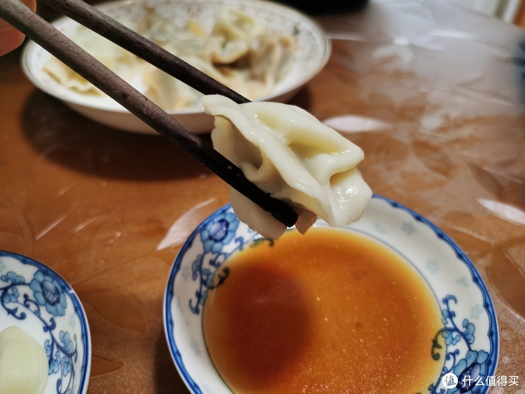 饺子有了，过了小年就是大年三十了，鲁海海鲜水饺盛宴陪你过春节