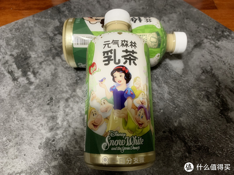 不联名的奶茶不是好乳茶——元气森林X迪士尼联名乳茶