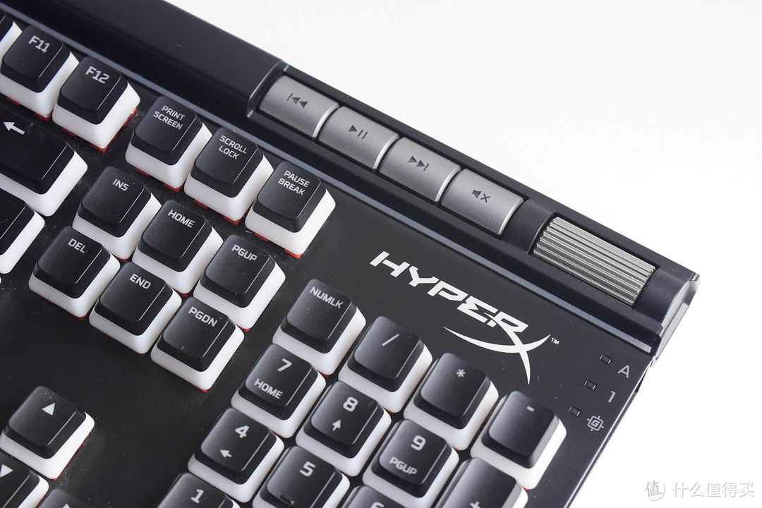 自研轴体，进化升级！HyperX Alloy Elite 2游戏机械键盘体验