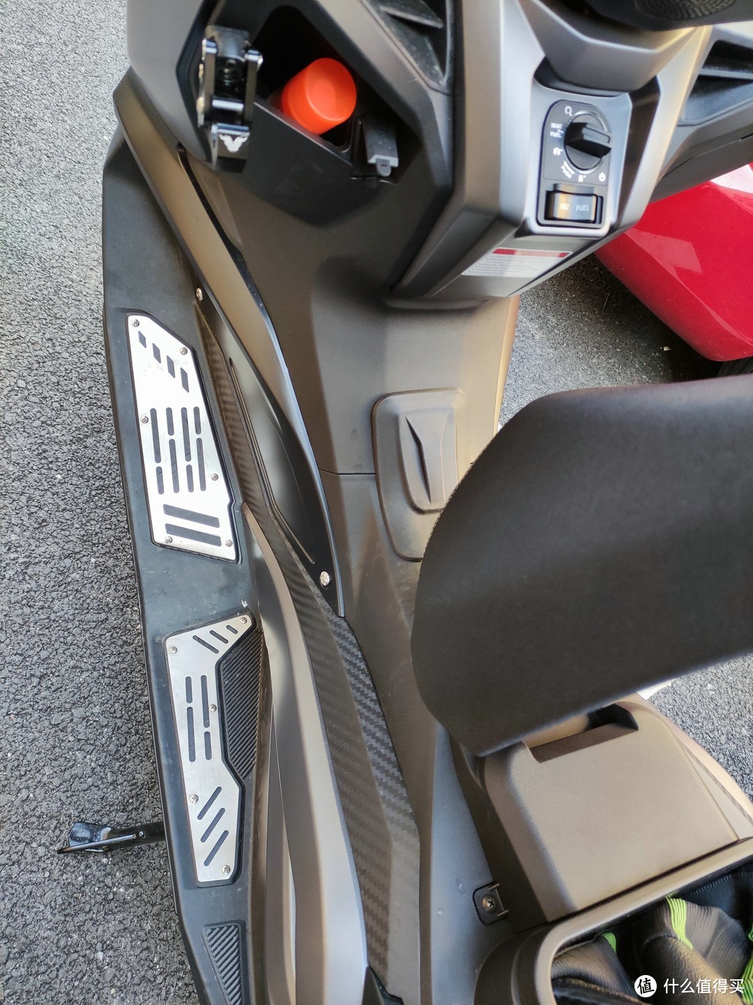 龙嘉VMAX 300 踏板摩托车part2  使用感受和改装