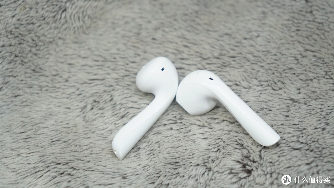 知道华强北版的AirPods Pro吧？同芯片的半入式耳机JEET ONE开箱