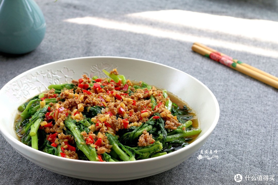 年夜饭菜单定了！16道荤素冷热菜，快来比一比，谁家更丰盛？