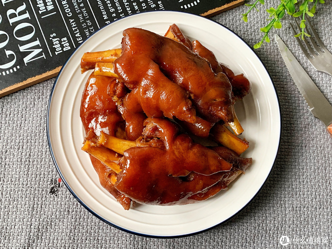 除夕年夜饭，这道“硬菜”少不了，简单煮一煮，寓意发财就手