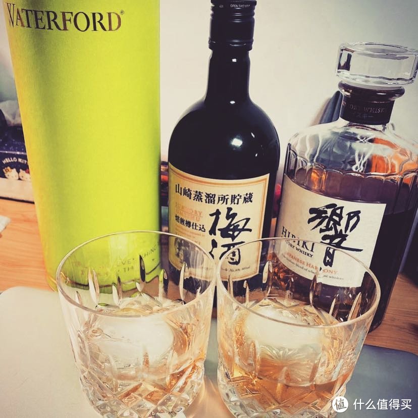 葡萄美酒夜光杯，且来听我吹一吹