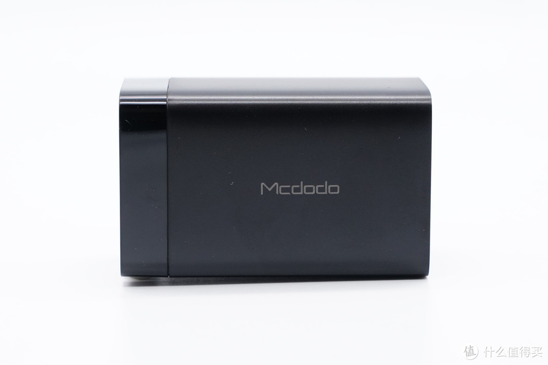 拆解报告：Mcdodo麦多多47W 1A1C迷你氮化镓充电器