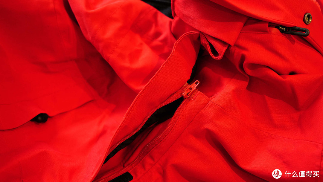 新年用红蓝新衣组CP-沙乐华男女羽绒服，卫衣晒单体验