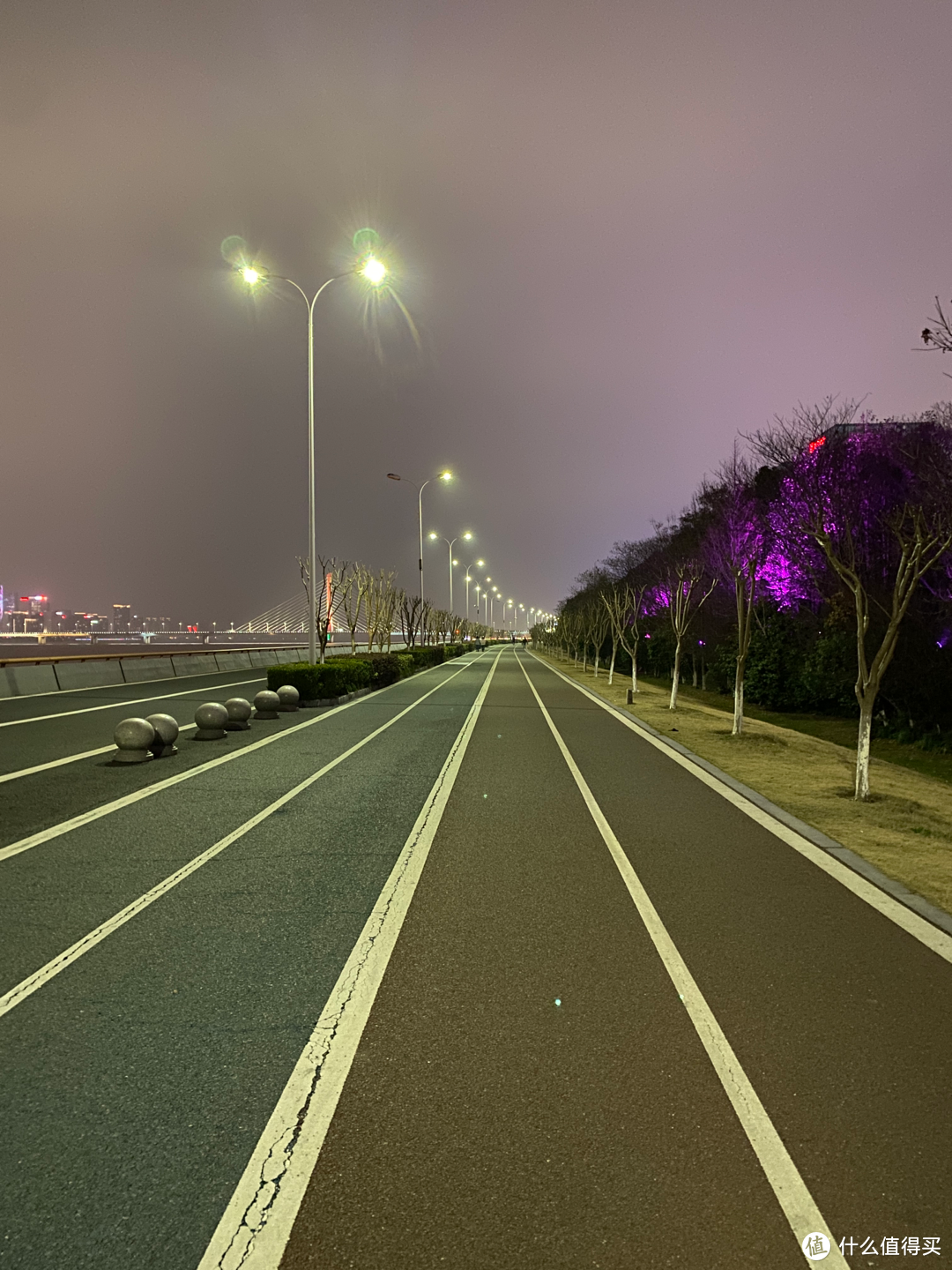 坐地铁游杭州（二）：钱塘江夜景/1号线江陵路站