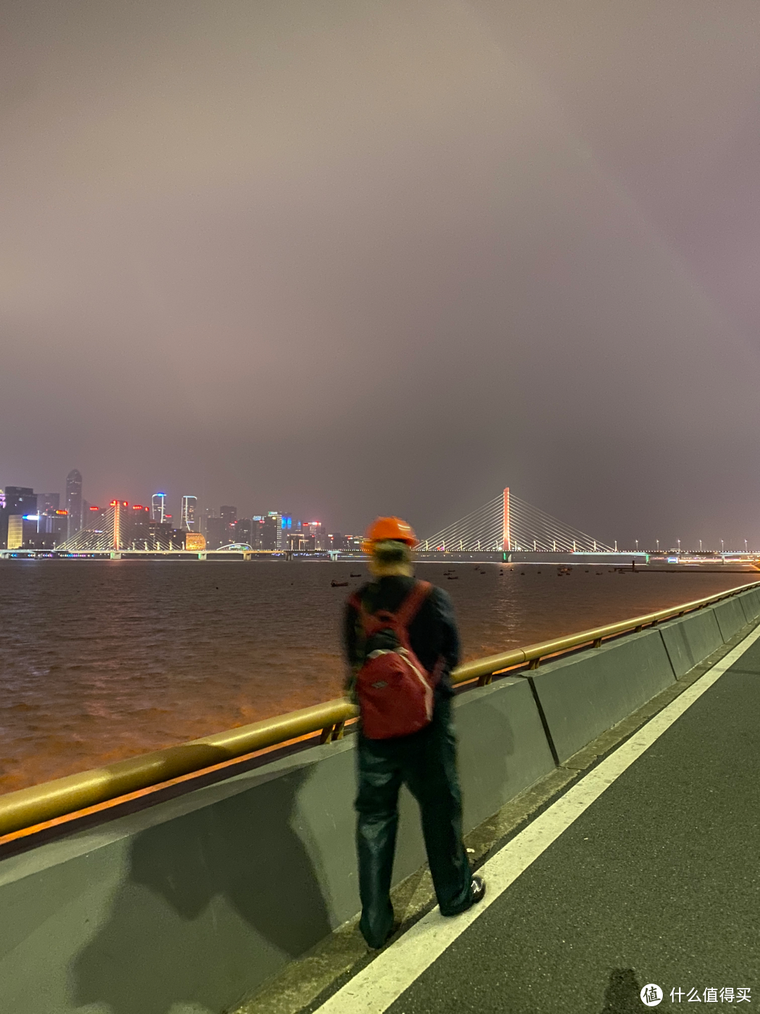 坐地铁游杭州（二）：钱塘江夜景/1号线江陵路站