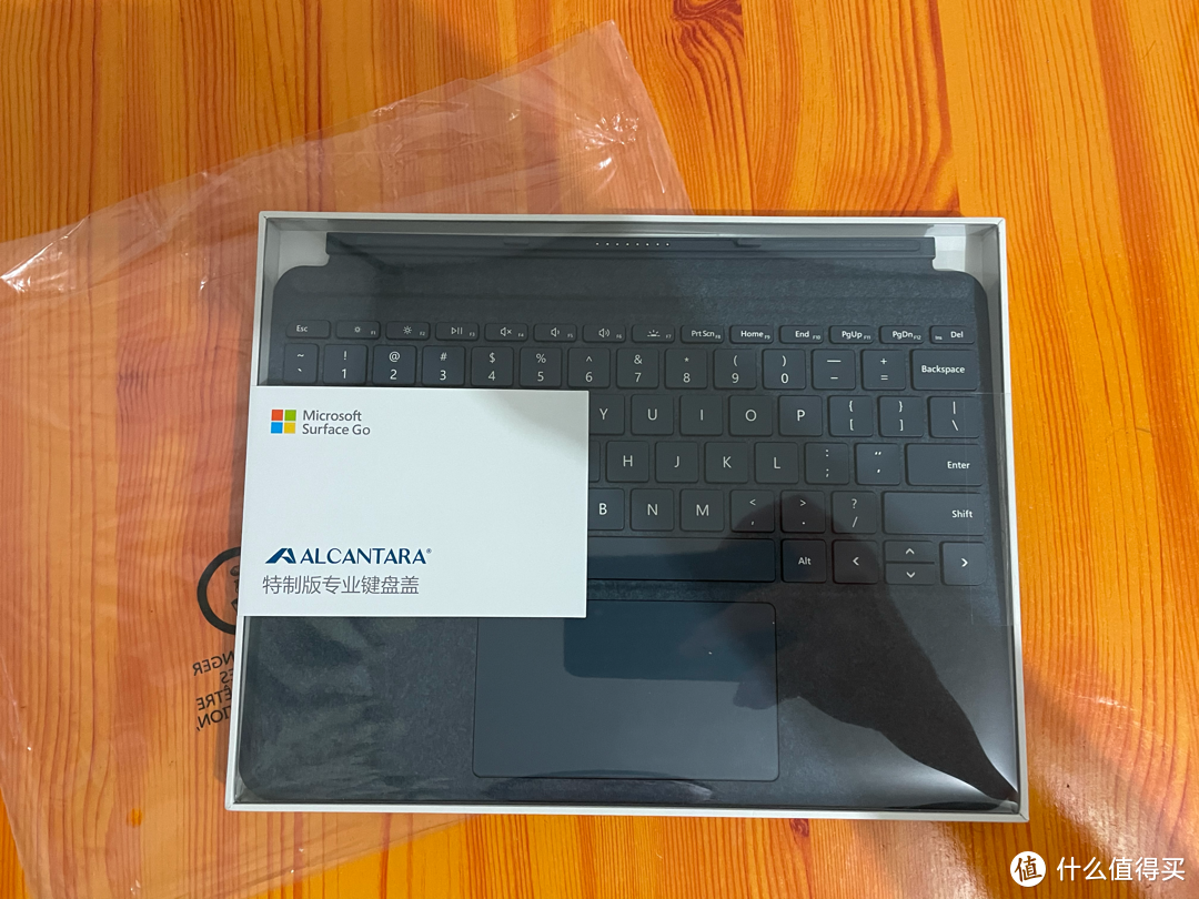 微软官翻Surface Go LTE开箱体验