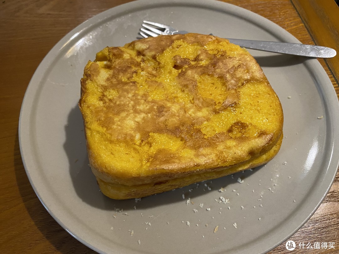 美味简单的流心芝士鸡蛋三明治