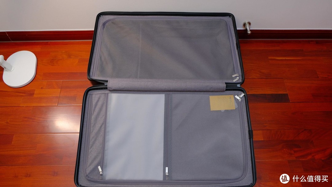 新年新气象~一个大容积行李箱解决一家人出行问题！新入手的地平线8号28寸行李箱晒单！